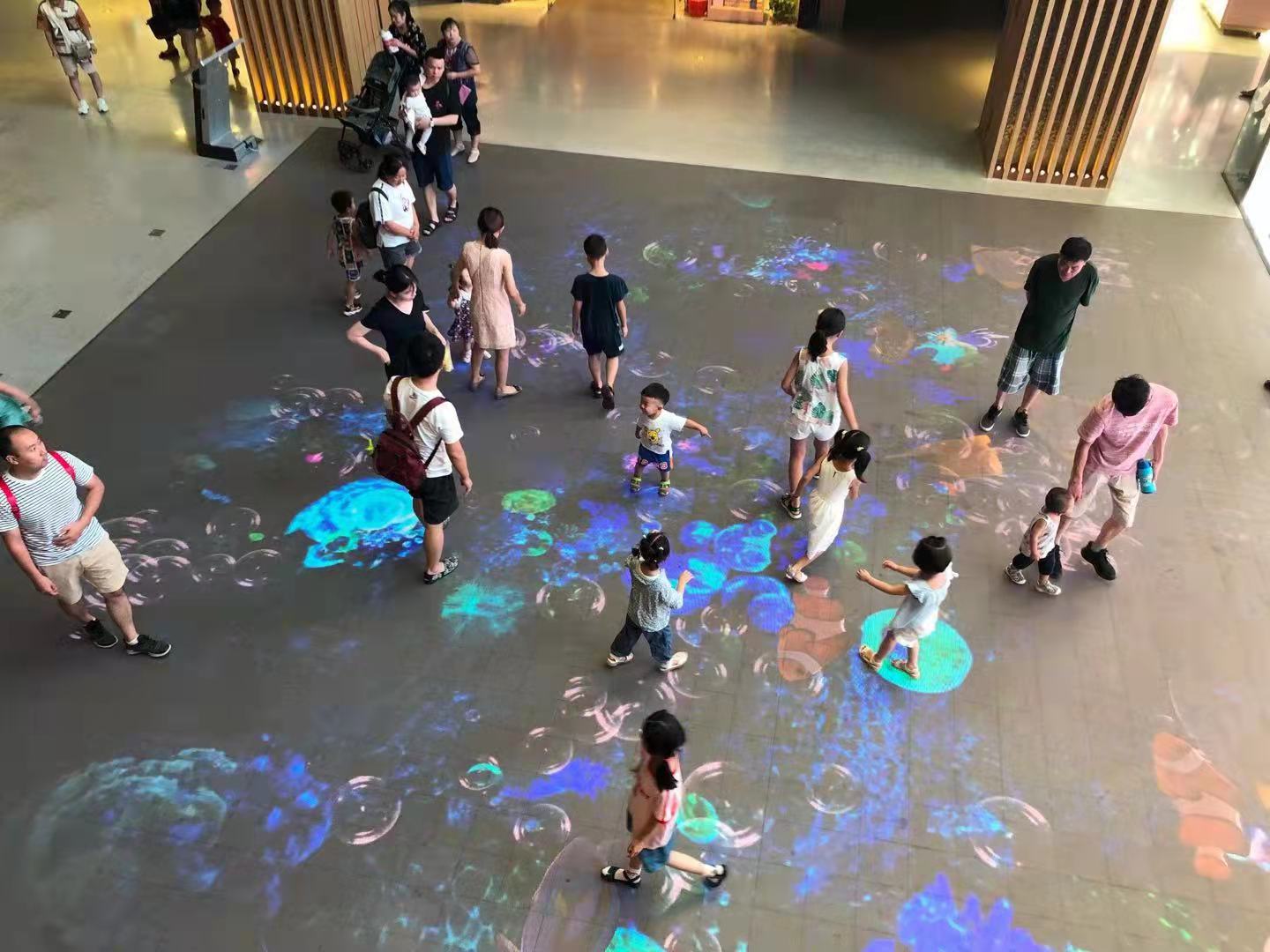 杭州金沙天街LED互動(dòng)地磚屏    50㎡.jpg